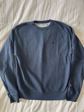 Champion Men’s Crewneck Sweatshirt — Dark Blue